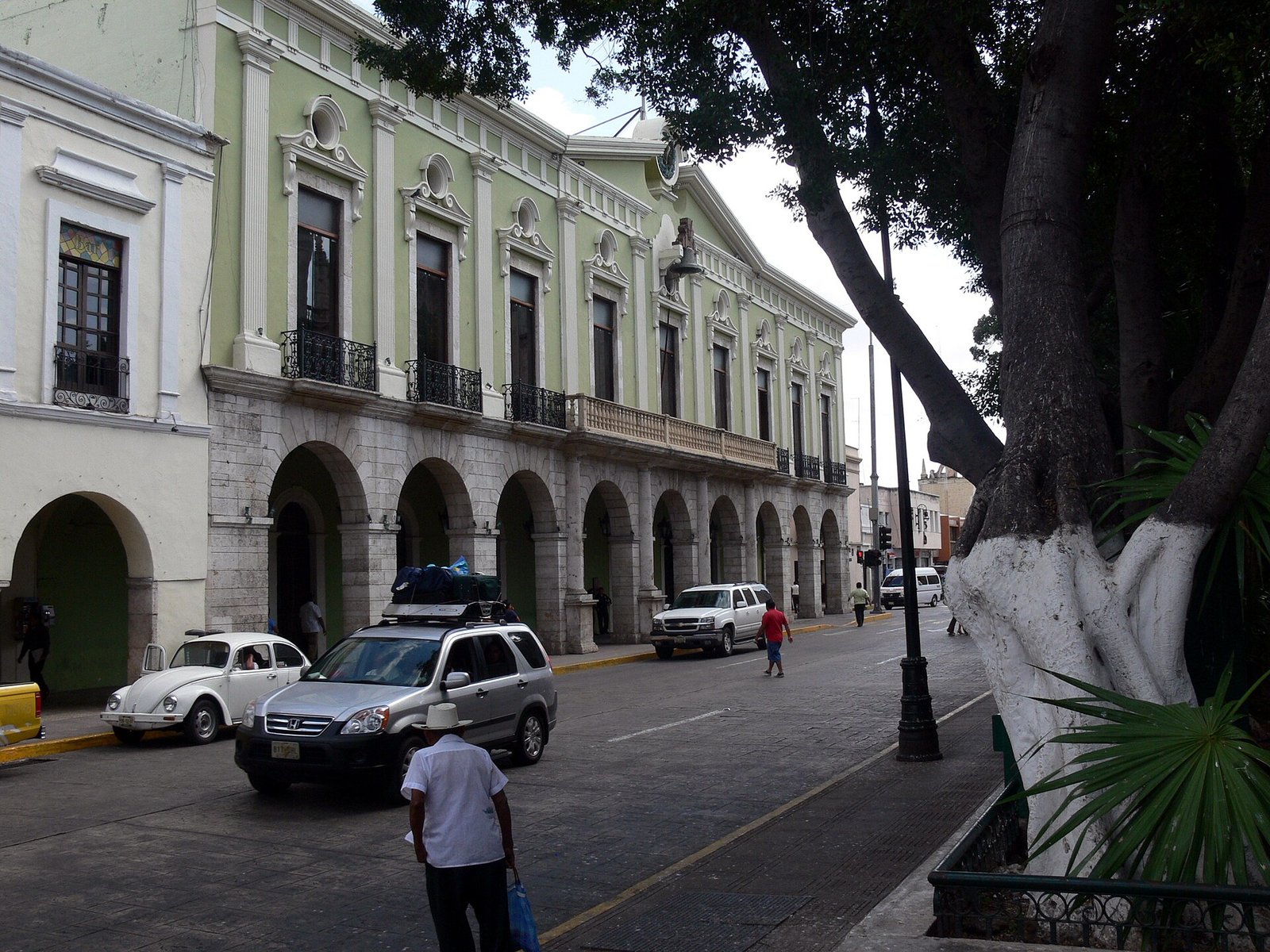 Edificio público en el centro de Mérida.